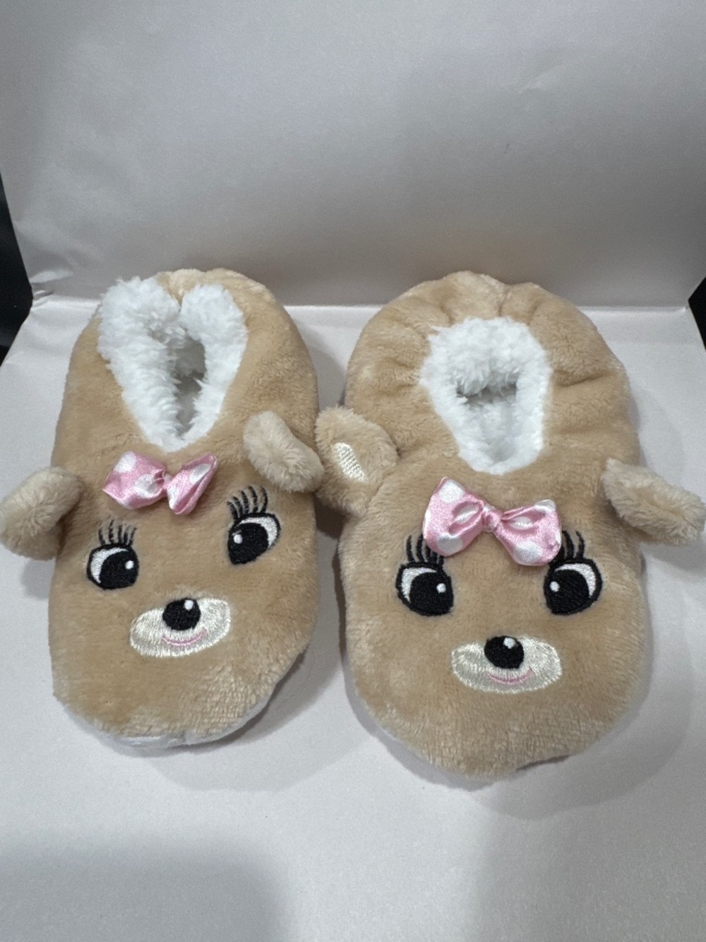 Rudolph the Red-Nosed Reindeer slippers girls size 4T